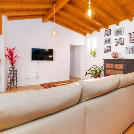 Downtown Lady Terrace * פארו